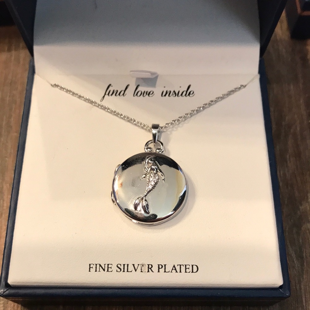 ⭐️ NWT Guiliana brand women’s starfish locket - Picture 2 of 8